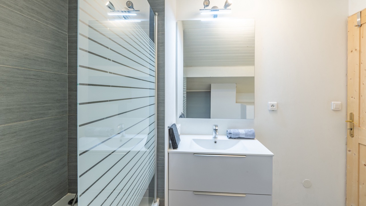 Photo of Bathroom in Mont-de-Lans