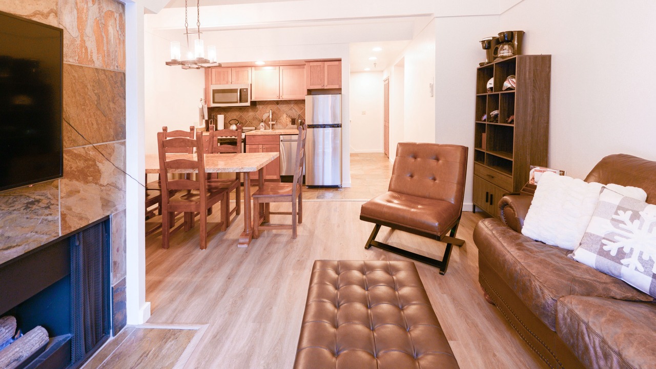 Photo of Livingroom in North Park City