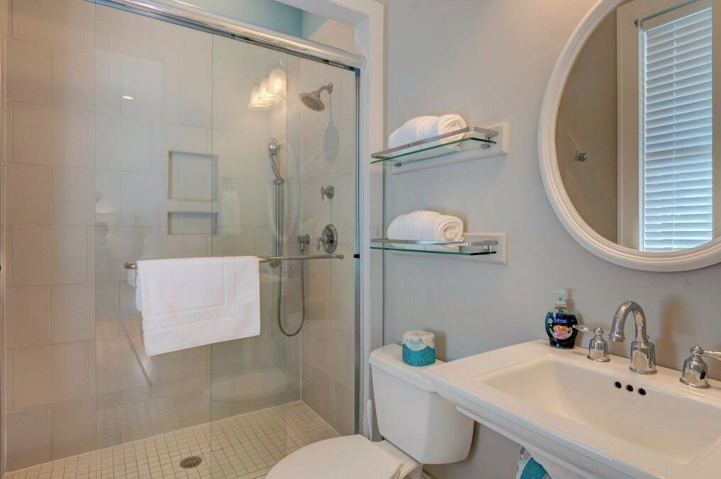 Photo of Bathroom in Isle of Palms