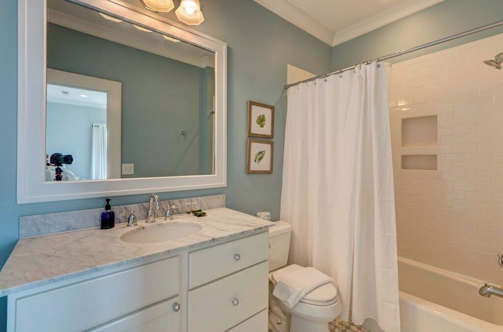 Photo of Bathroom in Isle of Palms