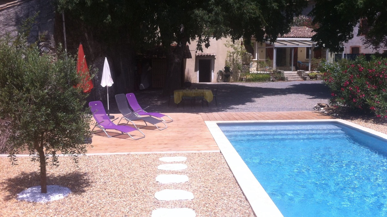 Photo of Outdoor in Corconne