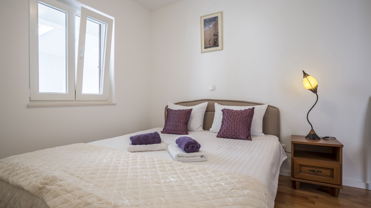 Photo of Bedroom in Mimice