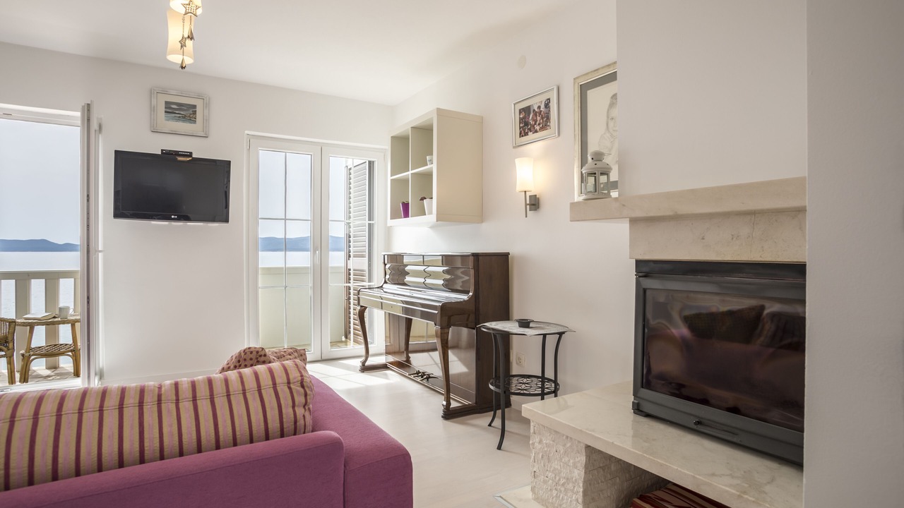 Photo of Livingroom in Mimice