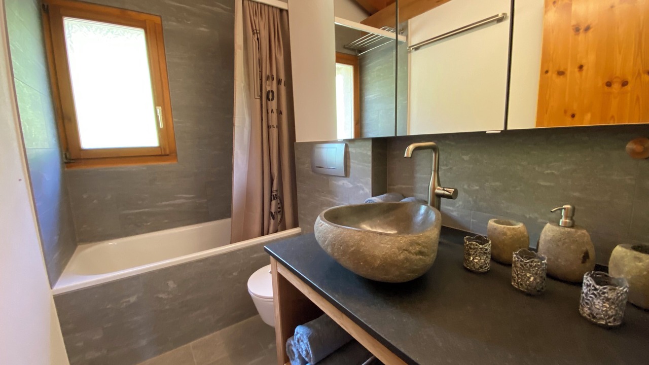 Photo of Bathroom in Falera
