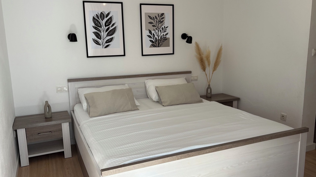 Photo of Bedroom in Duce