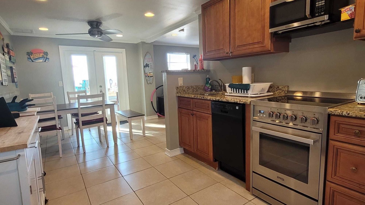 Photo of Kitchen in Crescent Beach