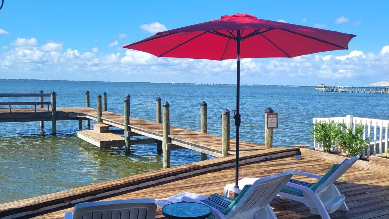 Photo of Patio Balcony in Crescent Beach