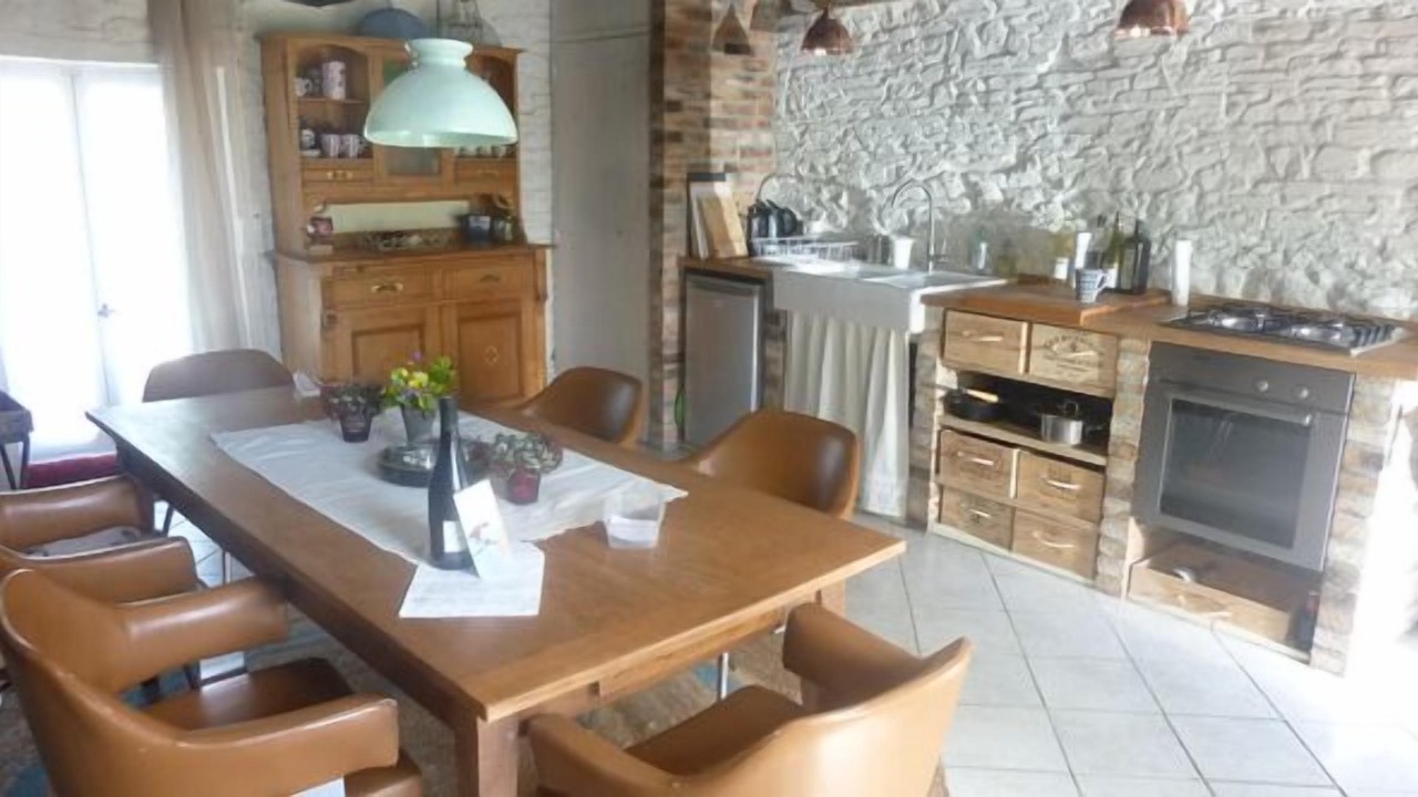 Photo of Others in Le Mesnil-Tove