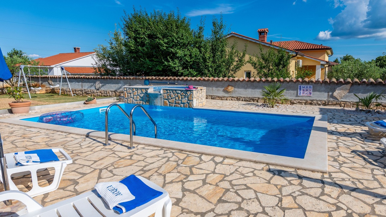 Photo of Outdoor in Nedescina