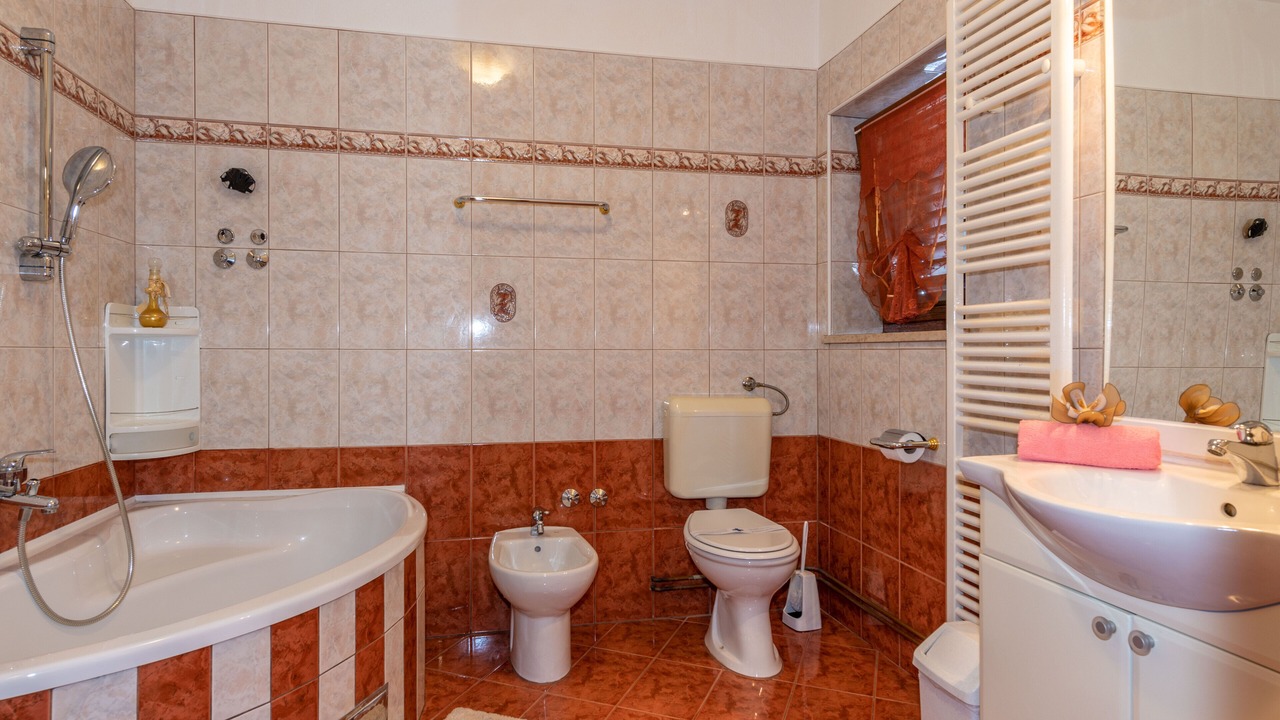 Photo of Bathroom in Nedescina