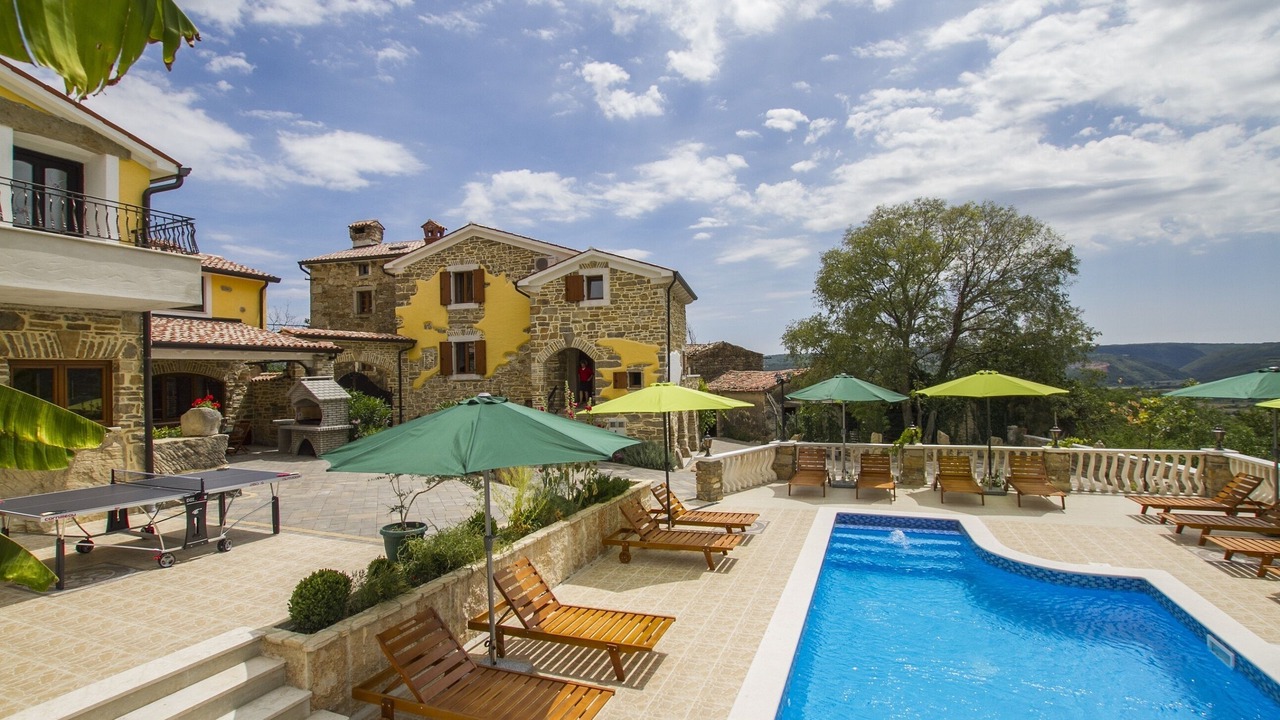 Photo of Outdoor in Pican
