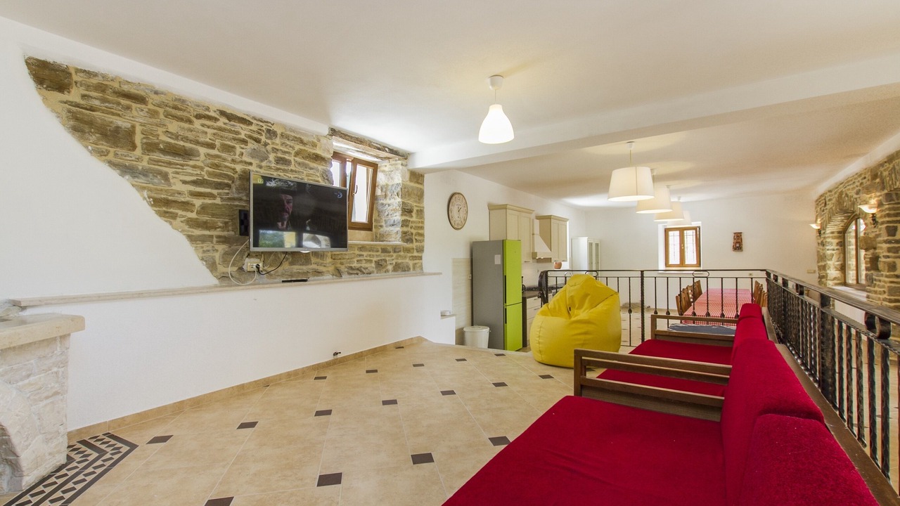Photo of Bedroom in Pican
