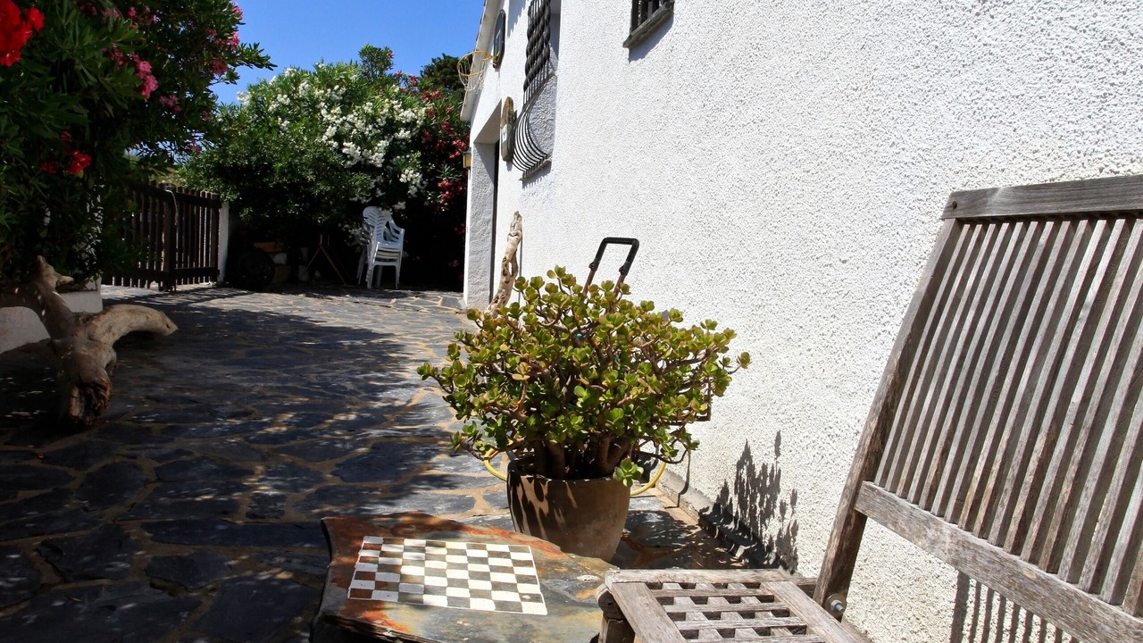 Photo of Patio Balcony in Portlligat