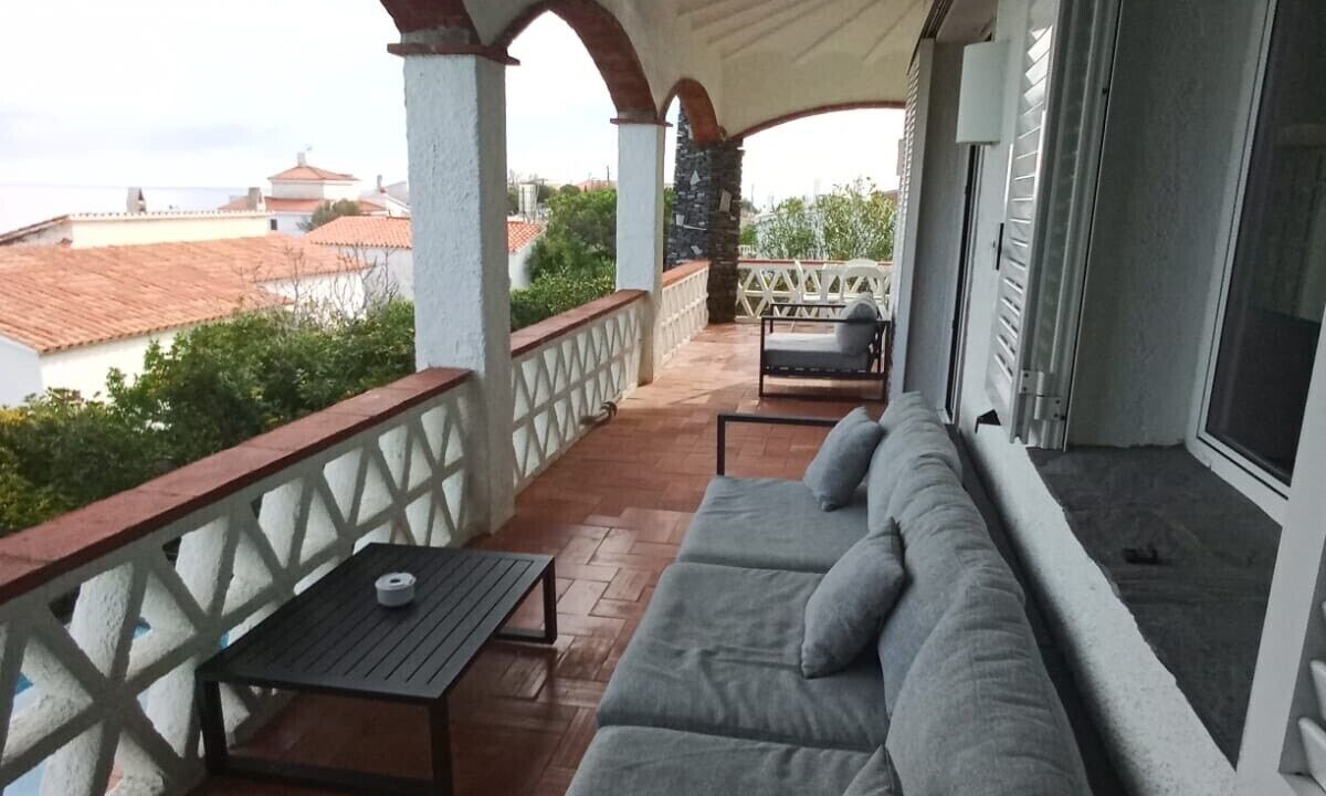 Photo of Patio Balcony in Portlligat