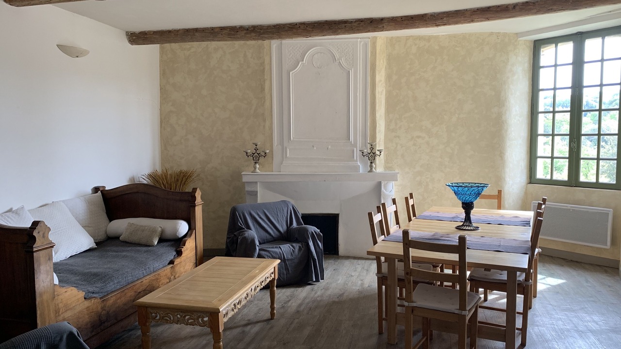 Photo of Livingroom in Barjac