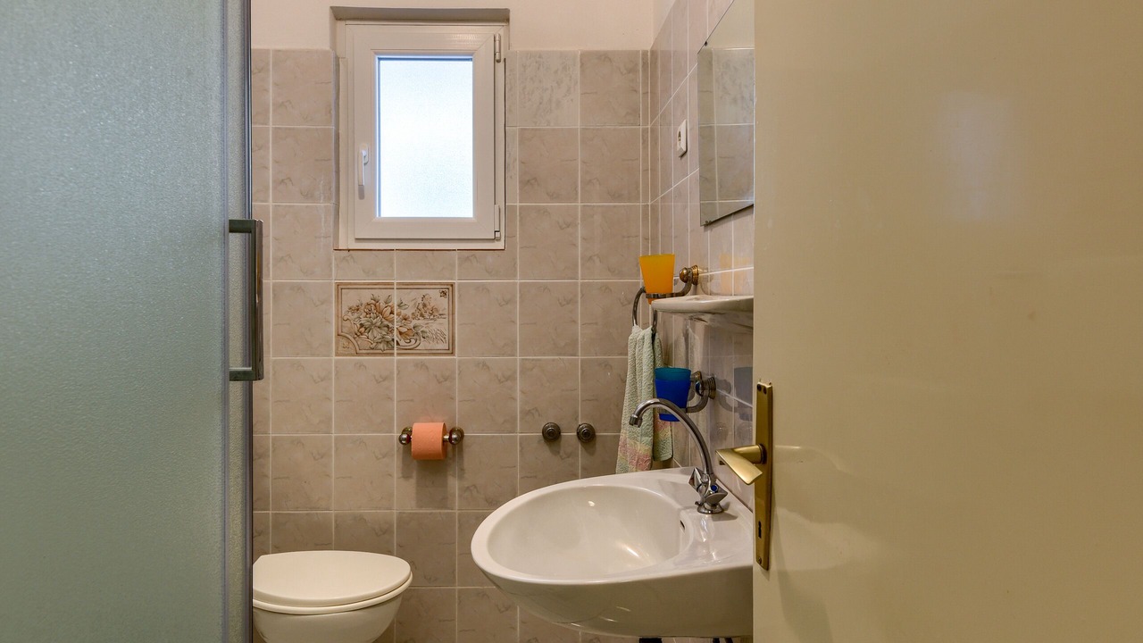 Photo of Bathroom in Rtina