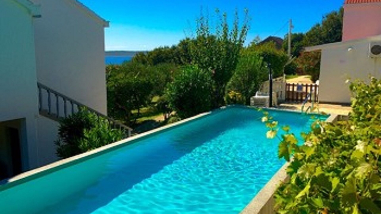 Photo of Outdoor in Rtina