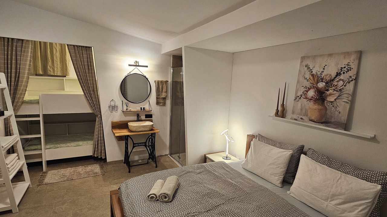 Photo of Bedroom in Sikici