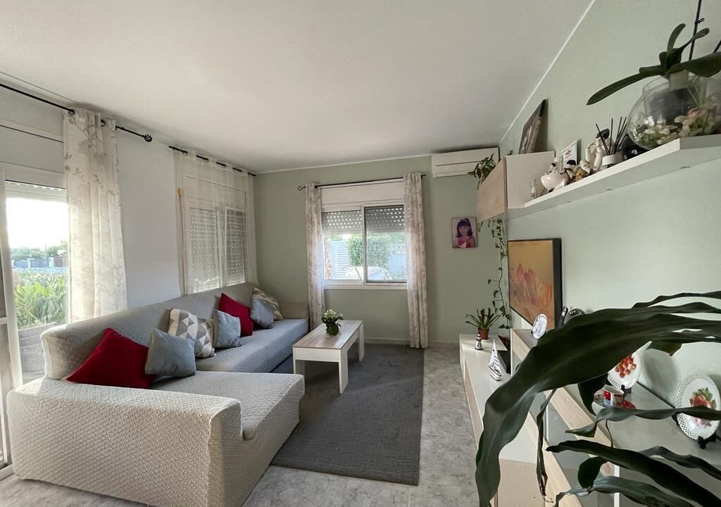 Photo of Livingroom in Les Tres Cales