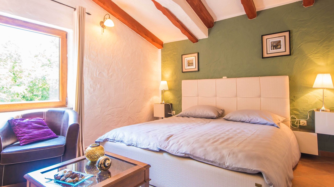 Photo of Bedroom in Topid