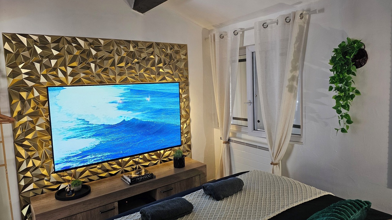 Photo of Bedroom in Gareoult
