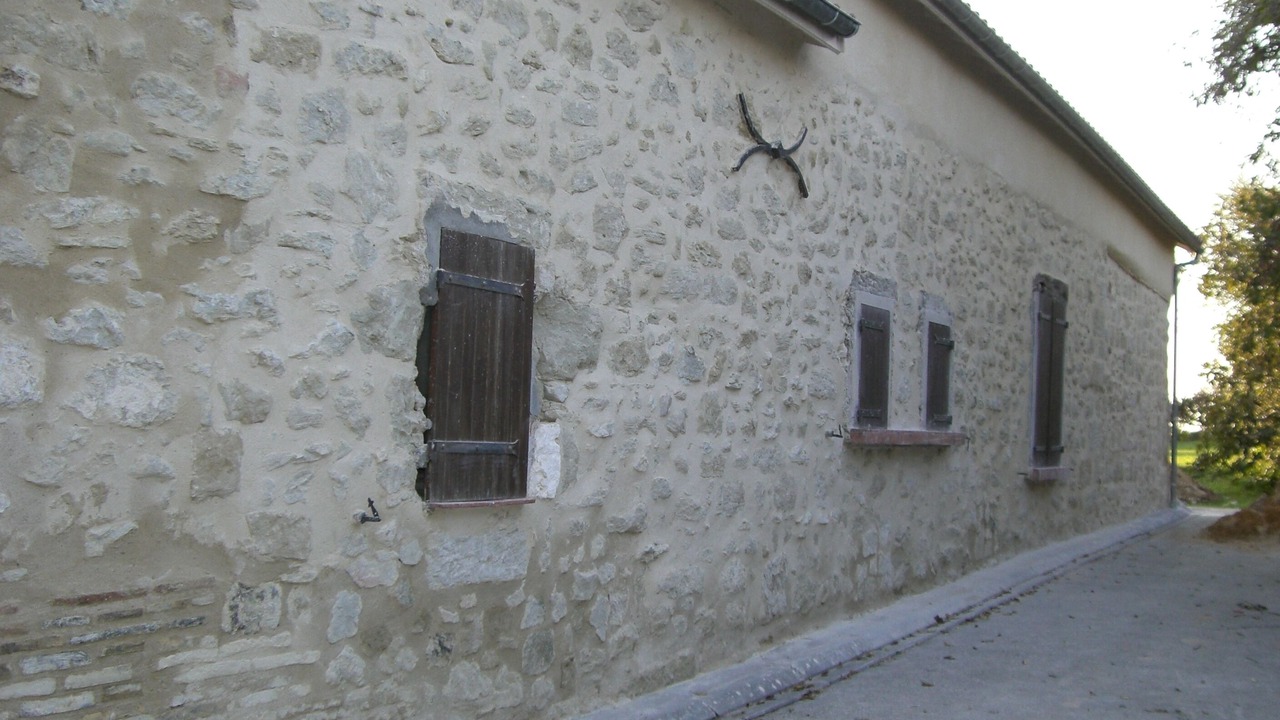 Photo of Others in Seyches