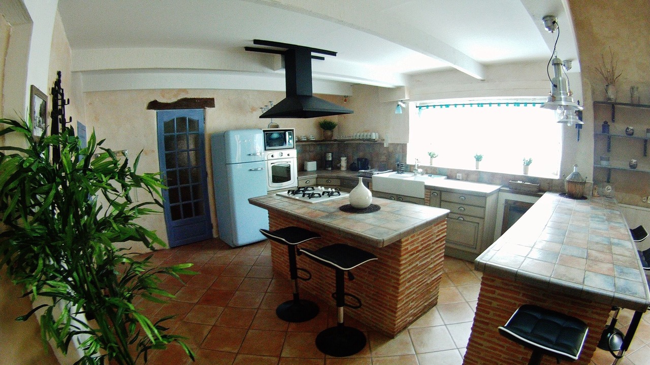 Photo of Kitchen in Saint-Marcel-d'Aredeche