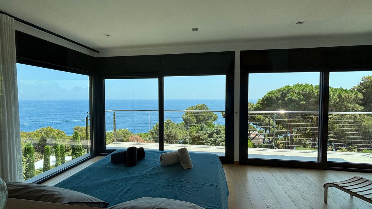 Photo of Bedroom in Tamariu