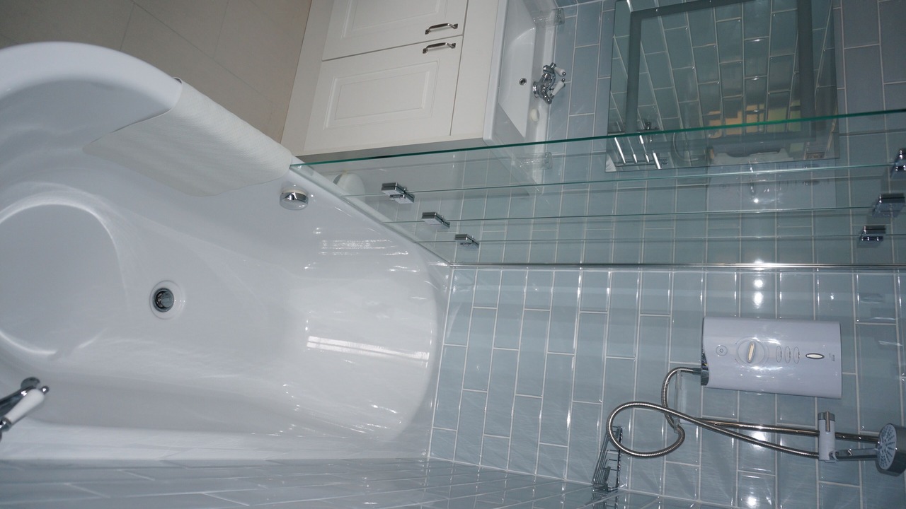 Photo of Bathroom in Clevedon