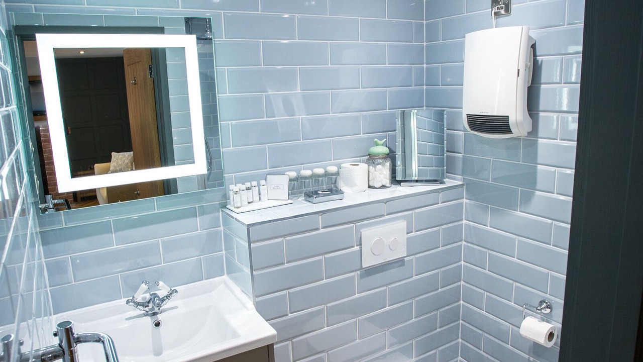 Photo of Bathroom in Clevedon