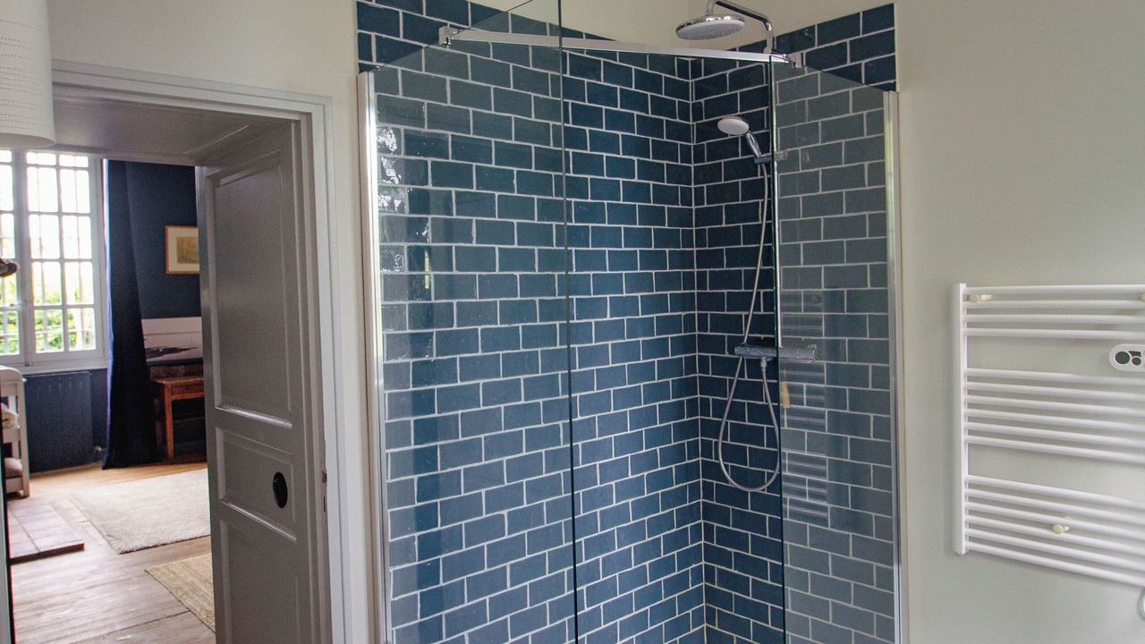 Photo of Bathroom in Langoiran