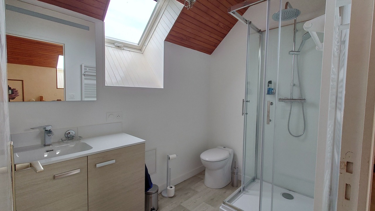 Photo of Bathroom in Ushant