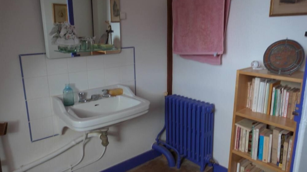 Photo of Bathroom in Saint-Avertin