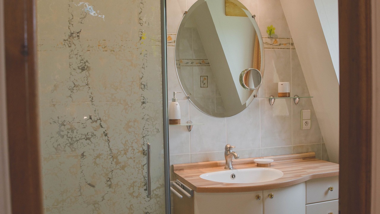 Photo of Bathroom in Couze-et-Saint-Front