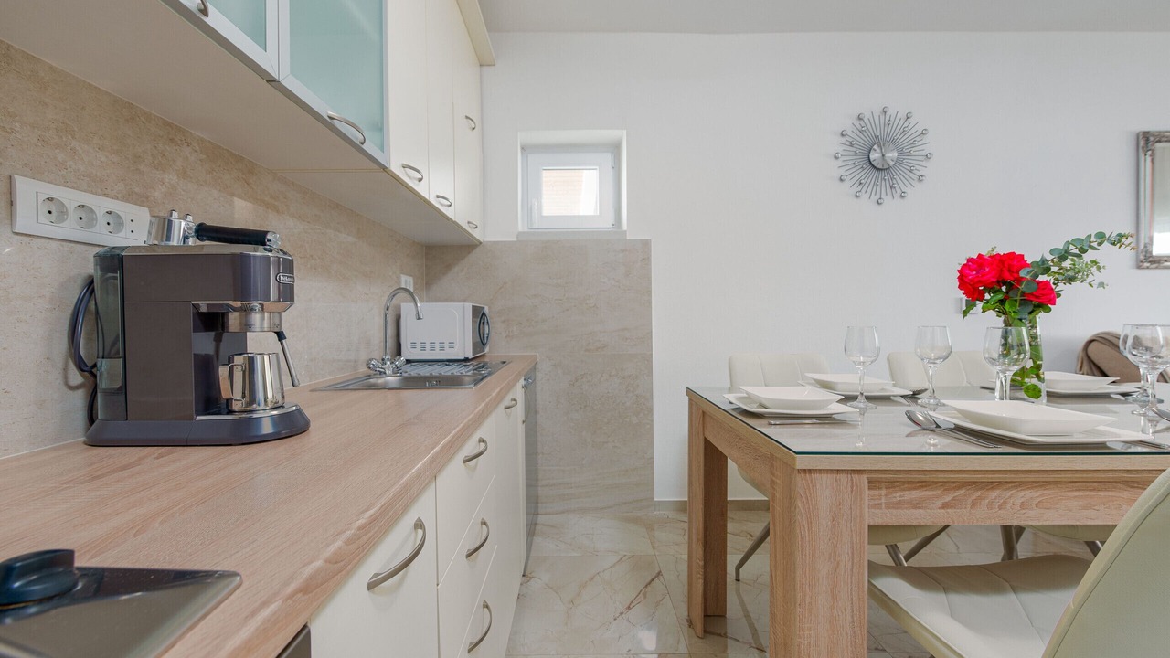 Photo of Kitchen in Skabrnja
