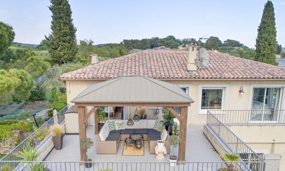 Photo of Patio Balcony in Le Plan-de-Grasse
