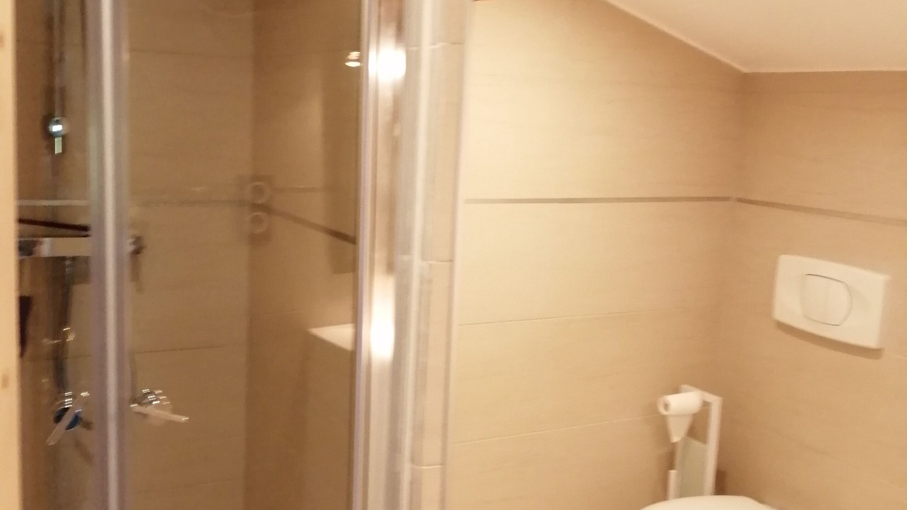 Photo of Bathroom in Faucon