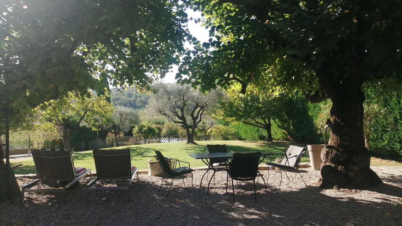 Photo of Patio Balcony in Faucon