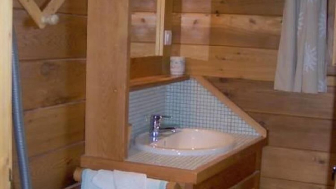 Photo of Bathroom in Chorges