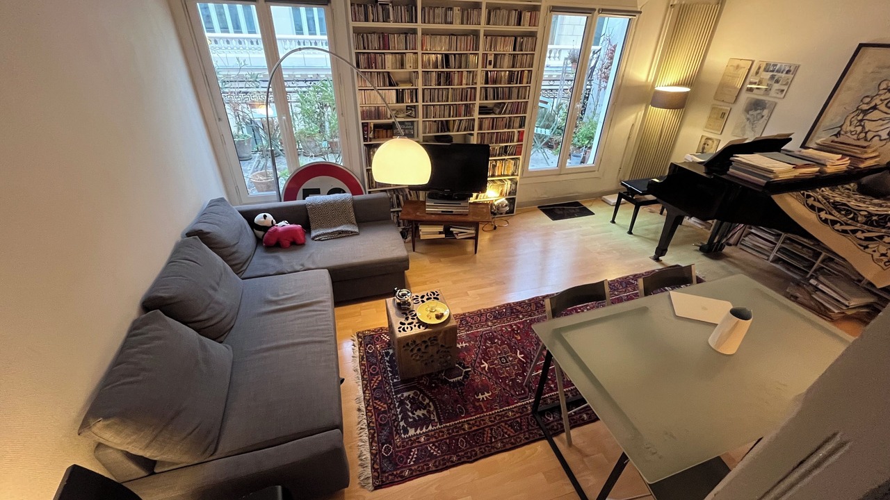 Photo of Livingroom in Quartier du Faubourg-Montmartre