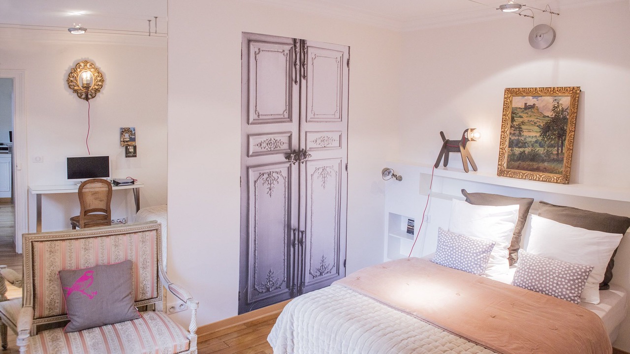 Photo of Bedroom in 4th Arrondissement