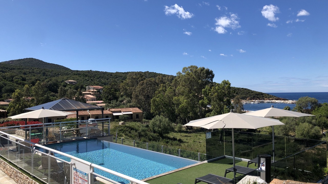 Photo of Outdoor in Galeria