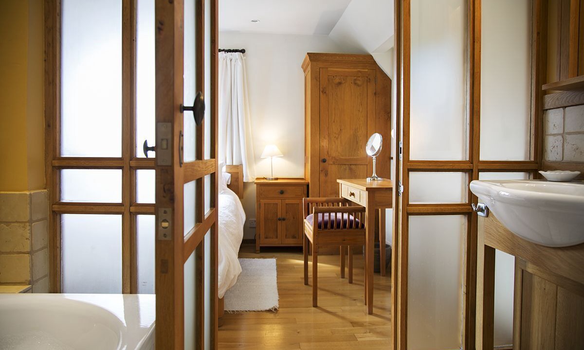 Photo of Bathroom in Sibford Gower