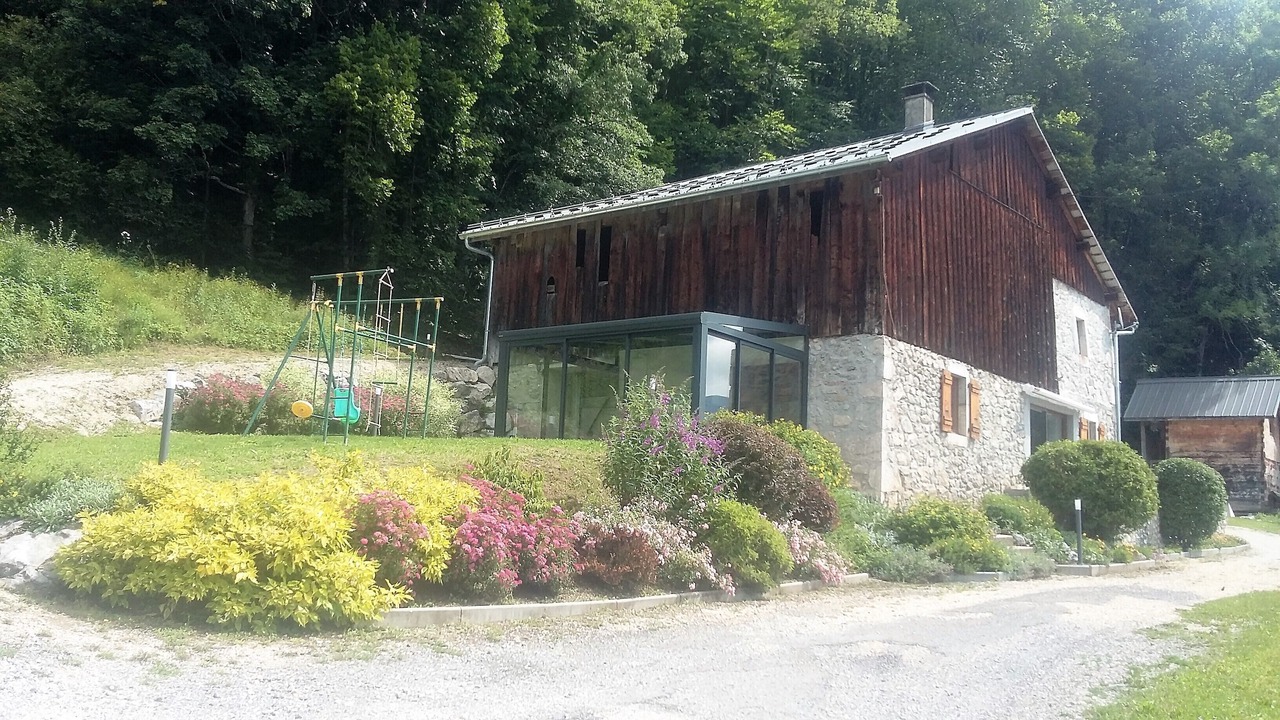 Photo of Outdoor in Onnion