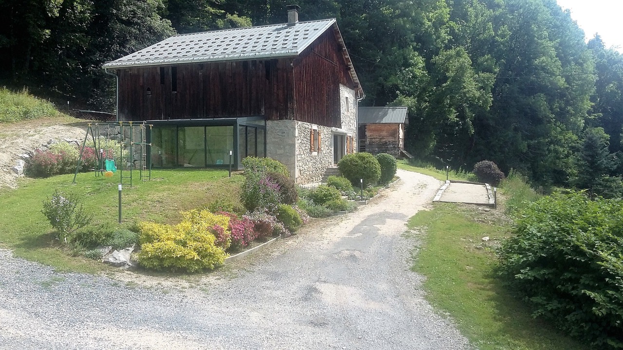 Photo of Outdoor in Onnion