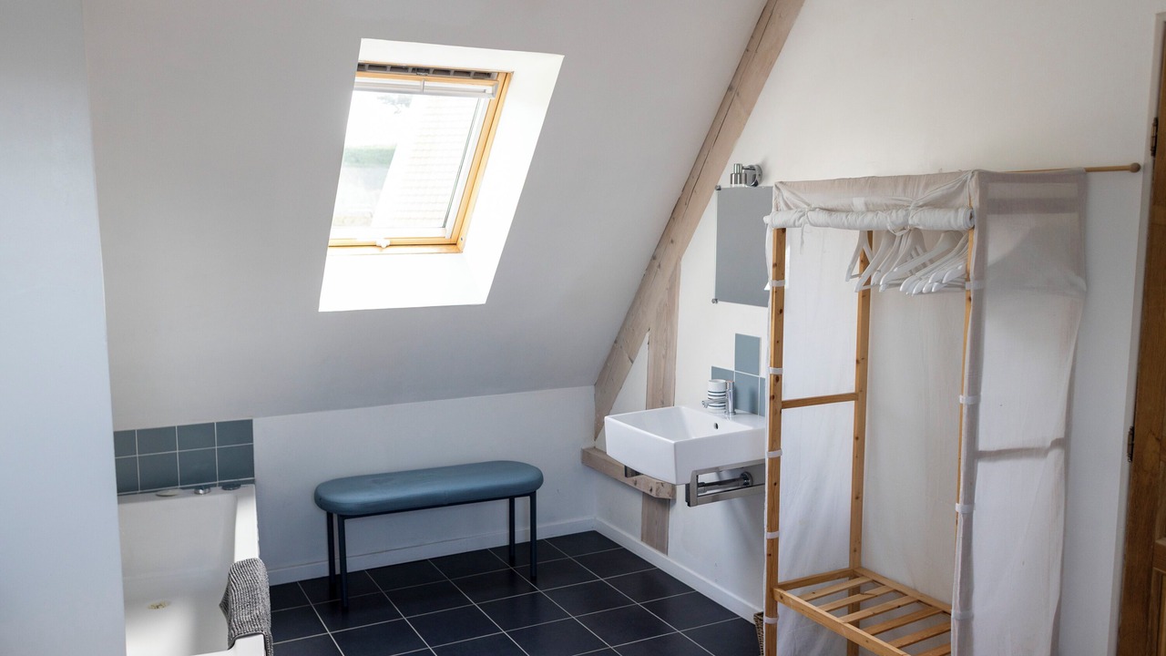 Photo of Bathroom in Escalles