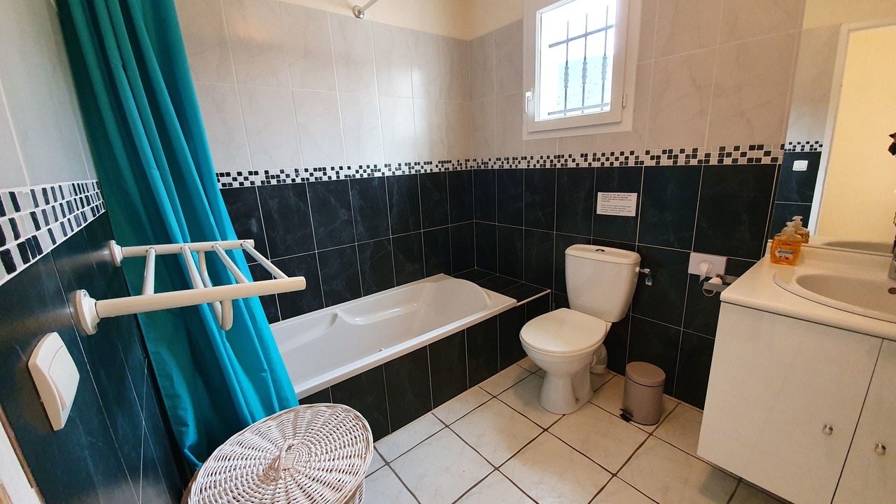 Photo of Bathroom in Fuilla