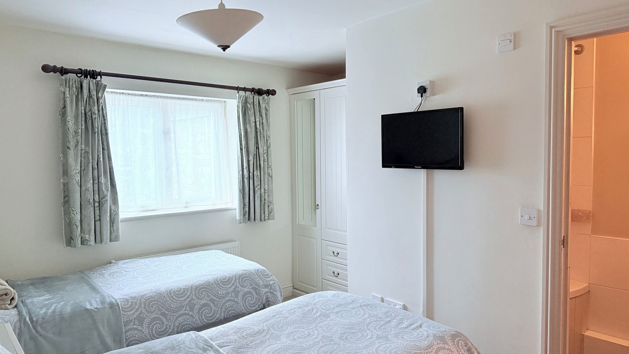 Photo of Bedroom in Winchcombe