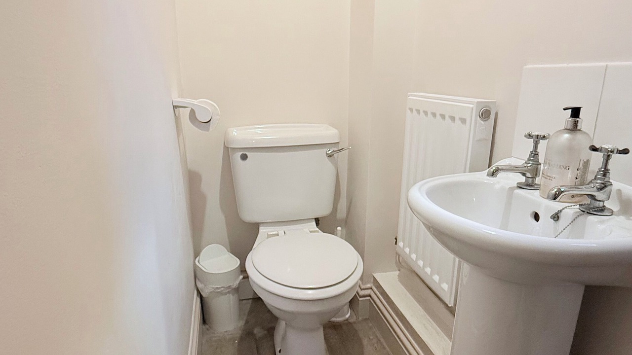 Photo of Bathroom in Winchcombe