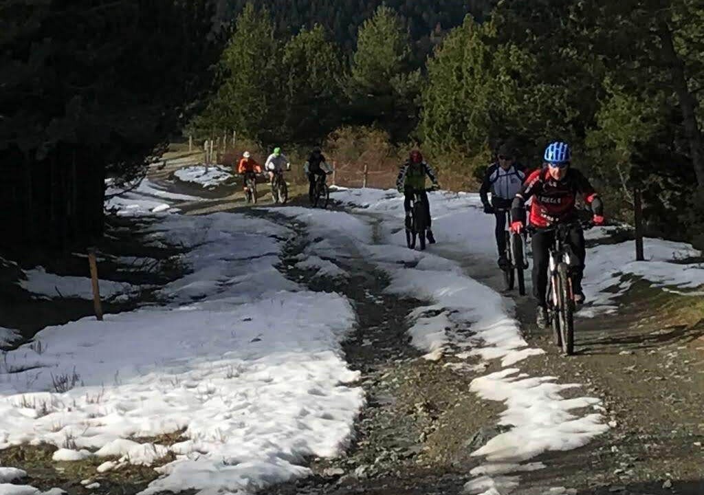 Photo of Outdoor in Err
